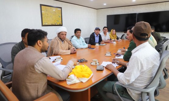 DC Leh Romil Singh Donk chairs meeting to finalize arrangements for Muharram.