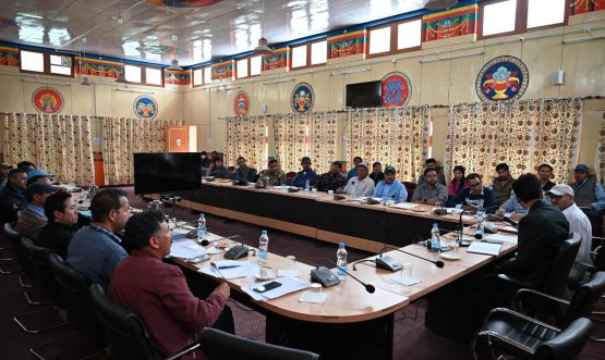 DC Kargil Chairs Review Meeting of Different Departments at Zanskar.