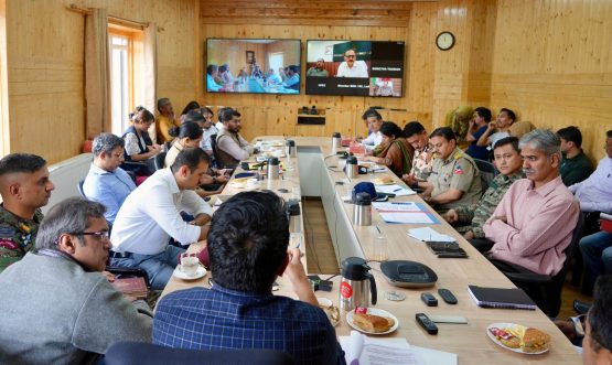Chief Secretary Dr Pawan Kotwal and Honb'le CEC LAHDC Leh chairs high-level meeting to launch clean-up campaign along river Indus from Upshi to Phey.