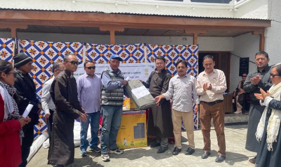 The Animal Husbandry Department, Leh organized a program at CAHO-Leh Office complex to distribute 