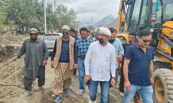 CEC Dr. Mohd Jaffer Akhoon Visits Landslide-Affected Areas of Khawos and Namsuru.
