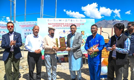 CEC Kargil Attends National Sports Day, Highlights Kargil’s Potential as Hub for Winter Sports.