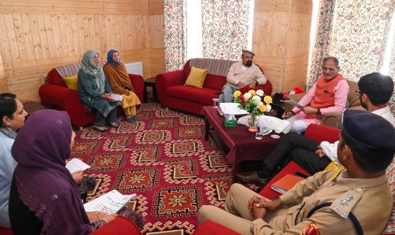 Hon’ble LG Kavinder with CEC Kargil and other delegations