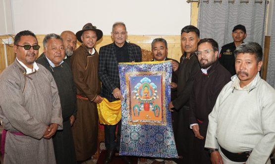Hon’ble LG Kavinder with members of All Ladakh Transport Association