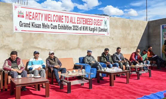 CEC Dr. Jaffer Akhoon Inaugurates Grand Kisan Mela-cum-Exhibition 2025 at Zanskar.