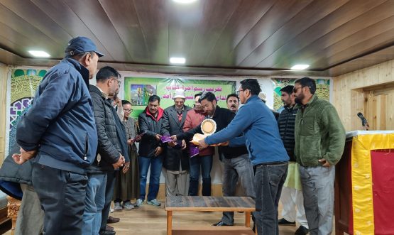 MP Ladakh Hanifa Jan launches Yasin Ansari's book “Ladakh Mai Dard Sheen Ki Amad”.