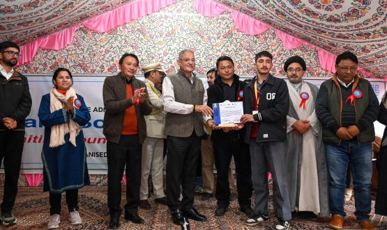 LG Kavinder stresses need to foster Scientific Temper among students for a ‘Progressive Ladakh’.