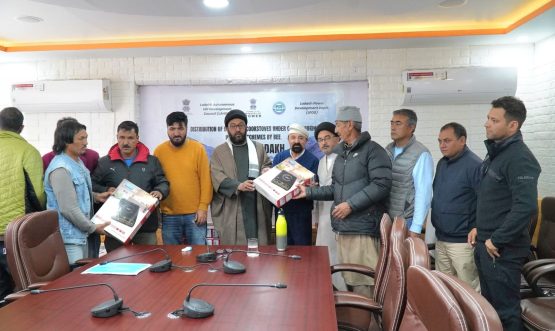CEC Kargil Dr. Akhoon Launches NECP, Distributes Induction Cookstoves to Beneficiaries.