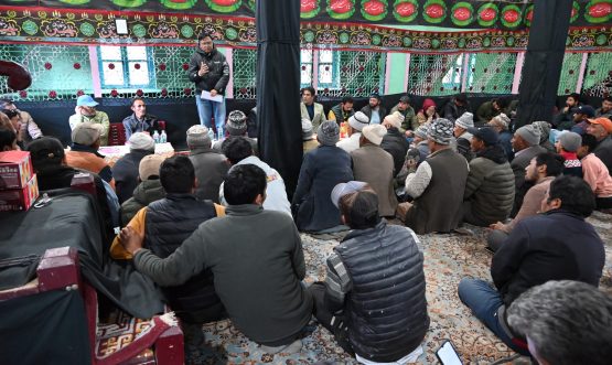 MP Haneefa Jan Visits Various Villages; Assures Timely Redressal of Public Issues and Emphasizes Development Through Tourism and Horticulture.