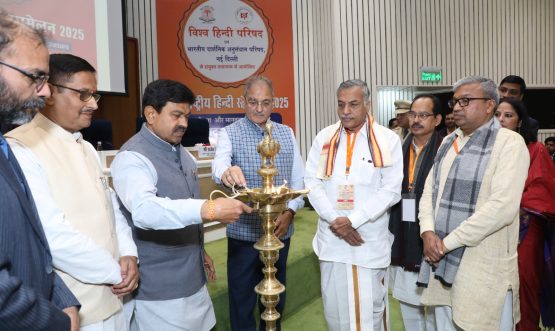 Hindi reflects India’s growing confidence on the global stage: LG Kavinder Gupta.