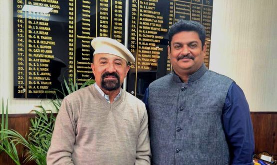 CEC Kargil Meets Administrative Secretary, GAD J&K to Discuss Key Administrative Matters.