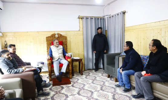 Various delegations call on LG Ladakh.