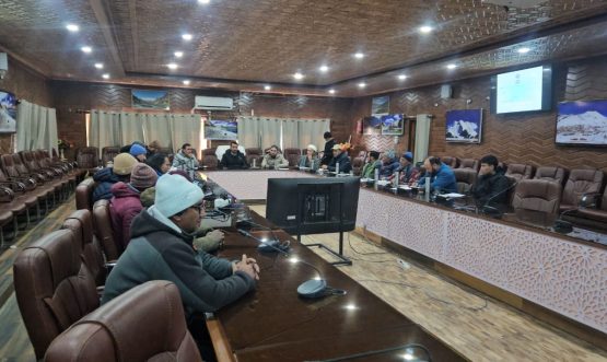 Haj Committee Ladakh Holds Hajj 2025 Feedback Programme in Kargil