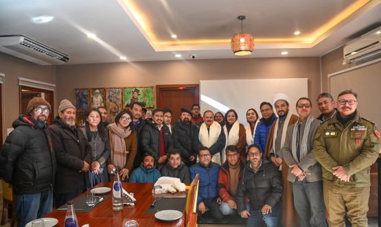 Haj Committee of Ladakh organizes farewell for outgoing Chief Secretary. CEC Kargil and MP Ladakh Laud his ‘lasting legacy’.