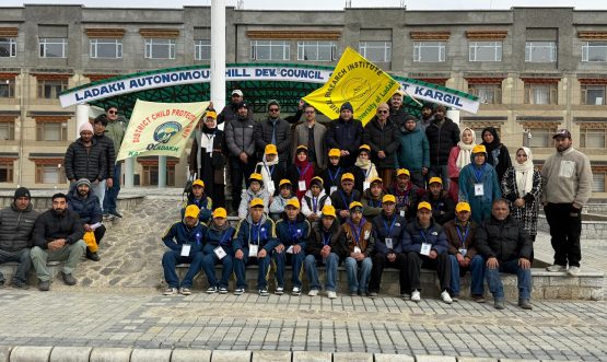 DCPU Kargil Organises Exposure Tour of CCIs Children to Delhi.