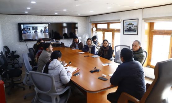 A meeting on the Aspirational Block Programme was chaired by Shri Tsewang Gyalson, Chief Planning Officer (CPO), Leh, on 9 January 2026 at the Video Conferencing Room, DC Office, Leh.