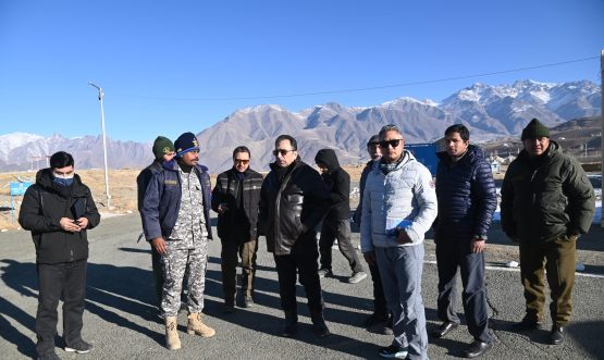 Chief Secretary Ashish Kundra Visits Kargil Airport and Darchik Village.