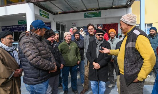 CEC Kargil Inspects Healthcare and Administrative Facilities During Chiktan Visit.