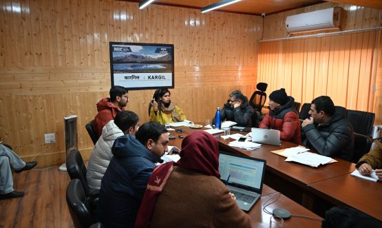 Administrative Secretary RDD & PRI Chairs Review Meeting on Sector-wise Outlay and Expenditure for 2025–26 in Kargil.
