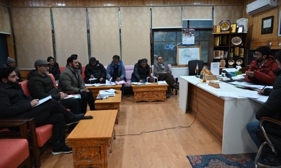 DC Kargil Reviews SDRF Relief Distribution, Stresses Timely and Transparent Disbursement.