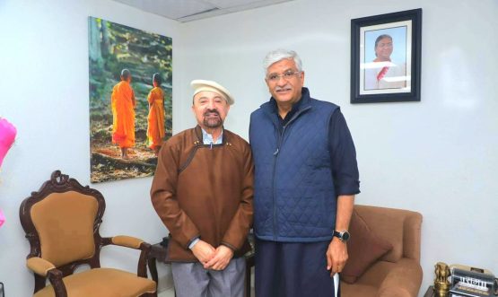 CEC Kargil Meets Union Minister for Culture and Tourism; Submits Proposals to Promote Winter and Adventure Tourism.