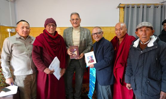 Various delegations call on LG Ladakh.