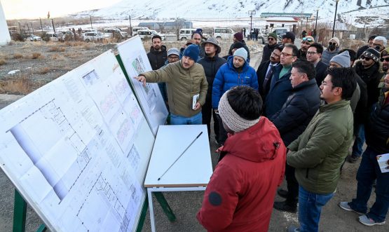 Chief Secretary, Ashish Kundra Visits Kargil; Emphasizes Development, Education, Grassroots Governance, and Sustainable Tourism