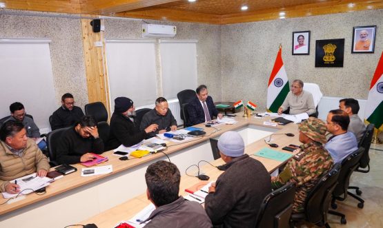 LG Kavinder reviews progress of major Infrastructure projects in Ladakh
