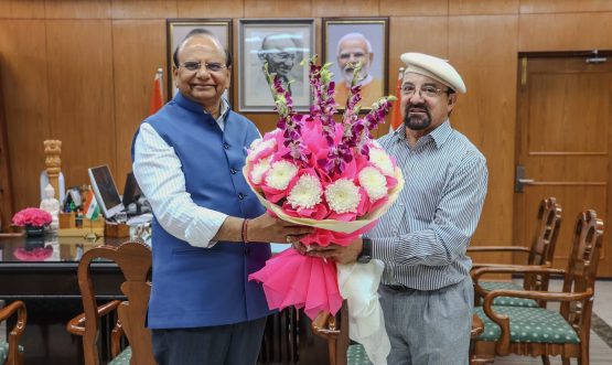 CEC Kargil Meets Newly Appointed Lieutenant Governor Vinai Kumar Saxena; Discusses Developmental Agenda.