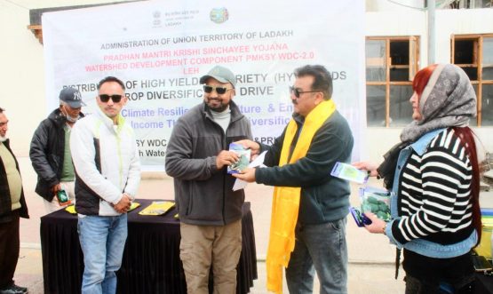 Seed Distribution Drive Launched under PMKSY–WDC 2.0 in Leh District.