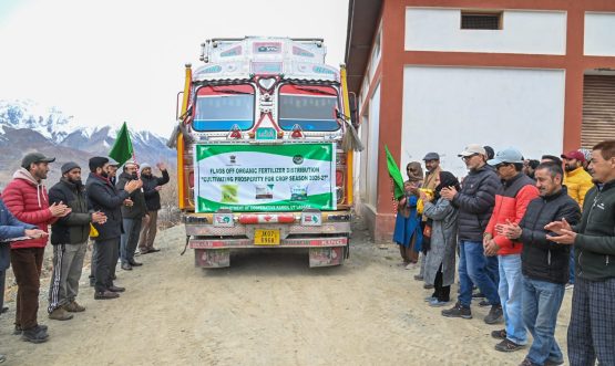 CEC Kargil Flags Off Distribution of Organic Fertilizer for Crop Season 2026–27.