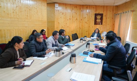 Chief Secretary chairs UT-Level Steering Committee meeting on M-CADWM Scheme.