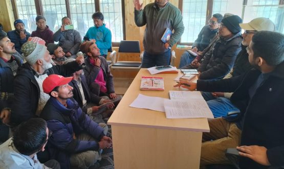 Khidmat-e-Awaam Outreach Programme Held at Shimsha Thasgam Drass.