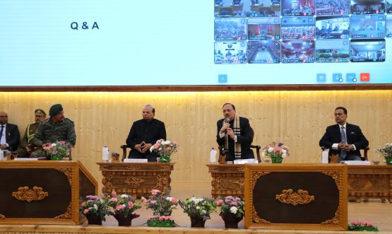 Hon’ble Chief Justice of India Interacts with Officers and Soldiers of Fire and Fury Corps at Raina Auditorium, Leh.