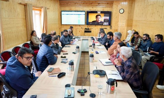 Chief Secretary reviews Hon’ble LG action tracker status in Leh.