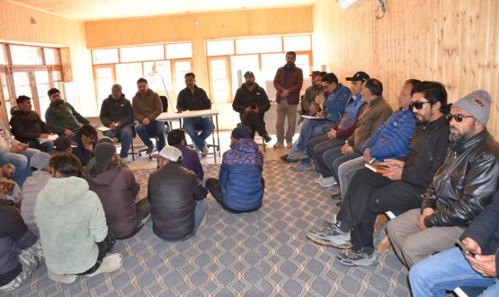 Khidmat-e-Awaam Outreach Programme Held at Panchayat Ghar Kharboo; Public Issues Discussed, Assurances Given.