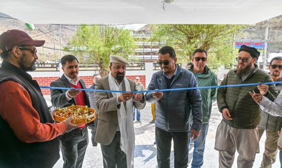 CEC Kargil Dr. Jaffer Akhoon Inaugurates Hajj 2026 Orientation and Training Programme.