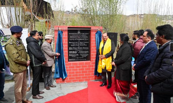 L-G Vinai Kumar Saxena lays foundation for rGyal Khatoon & Sher Bagh Parks in Kargil under AMRUT 2.0.