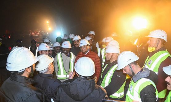 L-G Vinai Kumar Saxena visits eastern portal of Zoji-La Tunnel to review ongoing work Expresses satisfaction over progress of work
