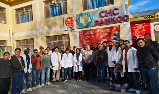 Commissioner Secretary Dr Laltinkhuma Franklin reviews healthcare facilities at CHC Sankoo.