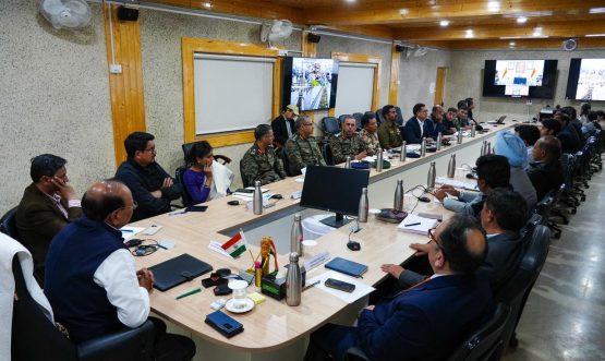 L-G Vinai Kumar Saxena reviews preparations for historic exposition of Holy Relics of Tathagata Buddha.