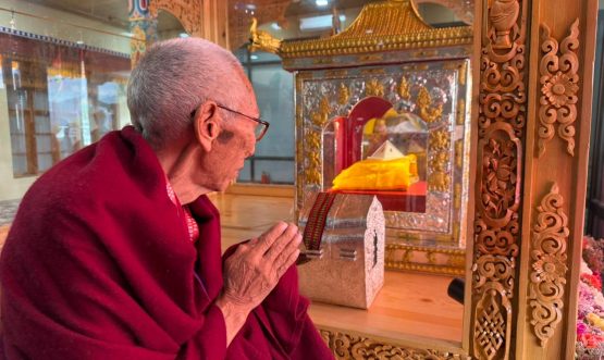His Eminence the 9th Thiksey Rinpoche Visits Jivetsal, Pays Homage to Sacred Relics of Tathagata Buddha.