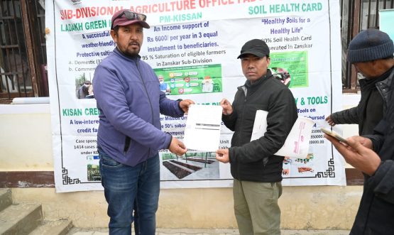 Khidmat-e-Awaam Camp Held at Stongday, Ensures Doorstep Delivery of Services and Public Grievance Redressal in Zanskar.