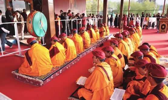Thousands Gather in Deep Devotion on Sixth Day of Sacred Relics Veneration at Jivetsal.