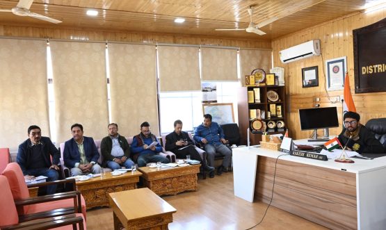 DC Kargil Reviews Water Supply Schemes in Drass and 24×7 Water Supply Project for Kargil Town.