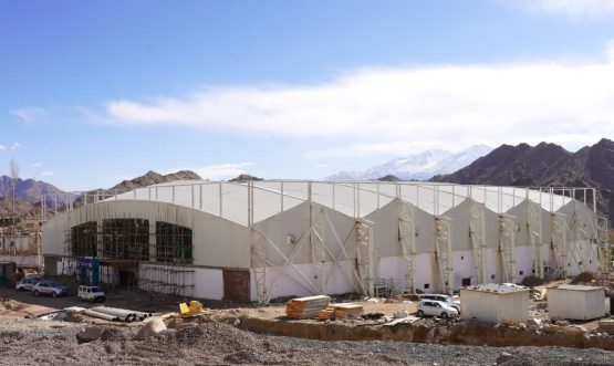 L-G Vinai Kumar Saxena approves installation of 500KWp Solar Photovoltaic Plant at NDS Ice Hockey Rink in Leh.