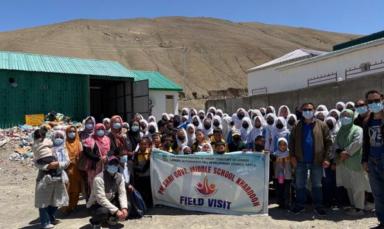 Students Visit SRMC Chiktan to Learn Waste Management and Environmental Sustainability.