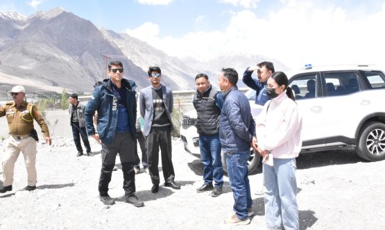 Administrative Secretary Visits Proposed Industrial Area in Nubra.