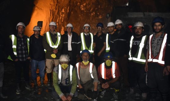 DC Drass visits Eastern Portal of Zojila Tunnel project; lauds sincere efforts of officials/workers of MEIL.