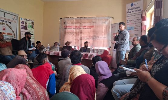 Prashasan Gaon Ki Ore: Khidmat-e-Awam Programme Brings Governance to Doorsteps in Choskore.